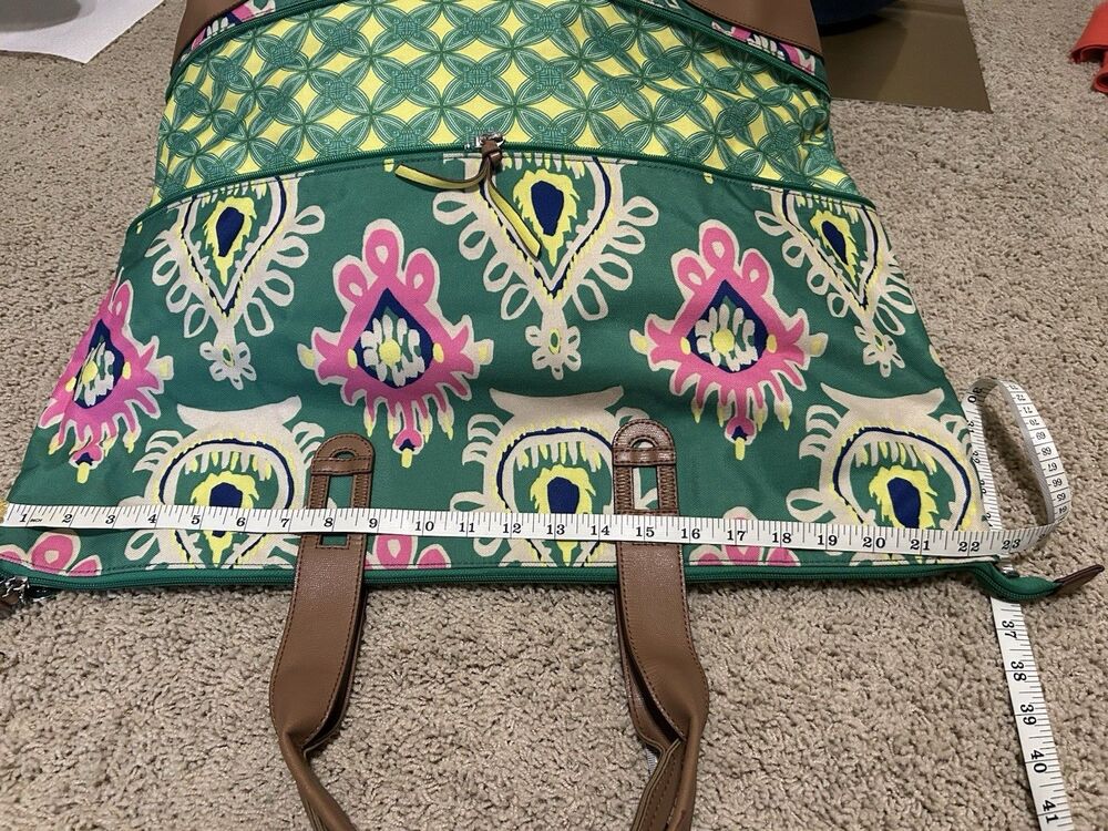 Stella & Dot Getaway Travel Bag Green & Pink Ikat Expandable by 5" - Picture 4 of 8